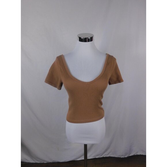 Bozzolo Tan Ribbed Knit Crop Top Deep Scoop Neck M/L - Picture 1 of 11
